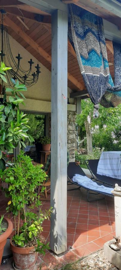Patak Apartman, Diszel *