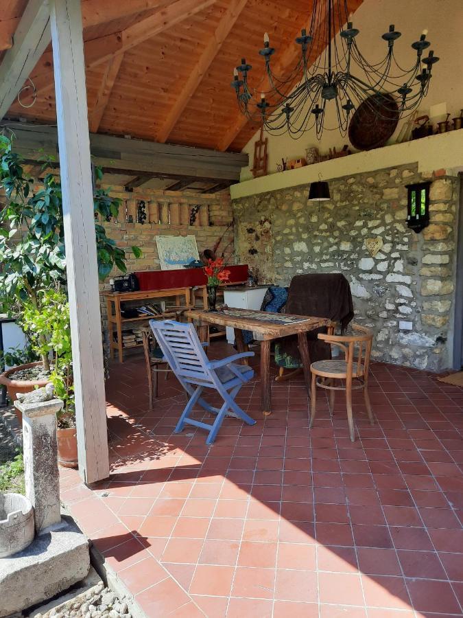 Patak Apartman, Diszel